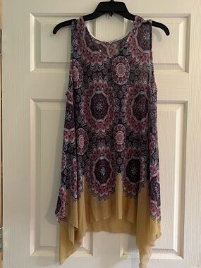 Cato Pink Purple Patterned Sleeveless Blouse with Tan Hem